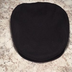 Vintage 1987 Ivy Flat Cap, Crown Cap